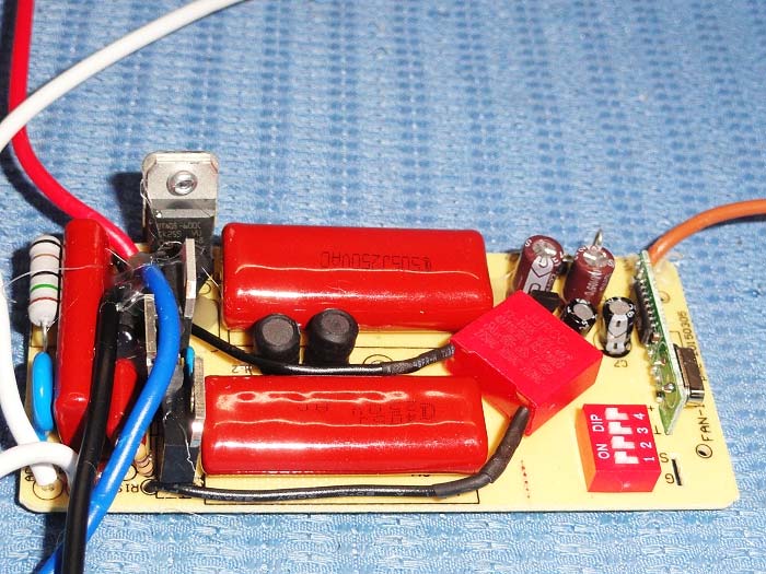 FCC ID RGB-44MDLC Internal Photos