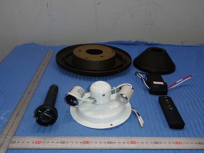 FCC ID RGB-52GLHS External Photos