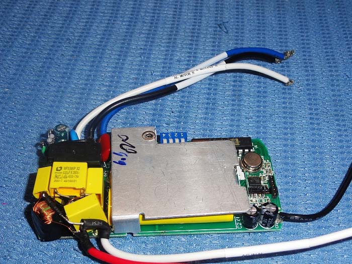 FCC ID RGB-52GLHS Internal Photos
