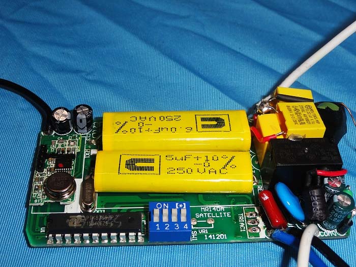 FCC ID RGB-52SNMS Internal Photos