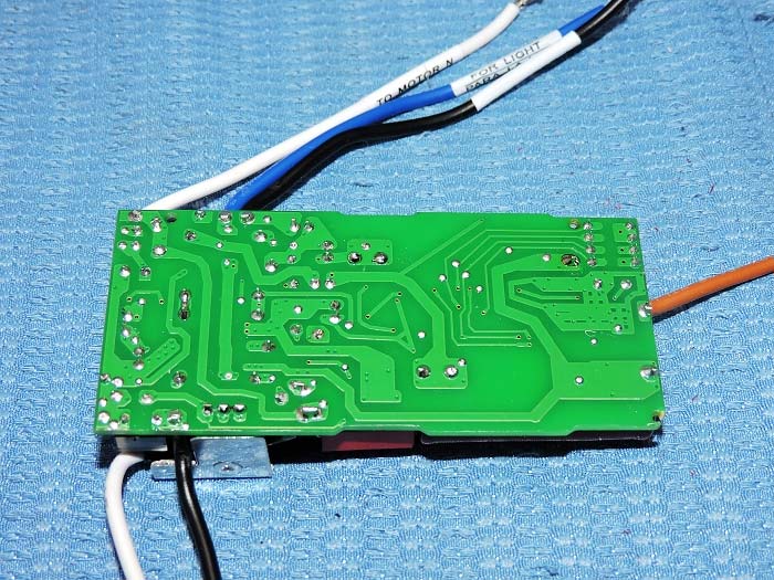 FCC ID RGB-52WWDIVC2 Internal Photos