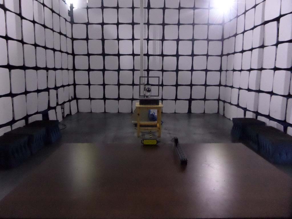FCC ID RGKAMD-SPORTSPK Test Setup Photos