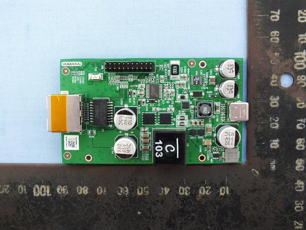 FCC ID SWX-UINS Internal Photos