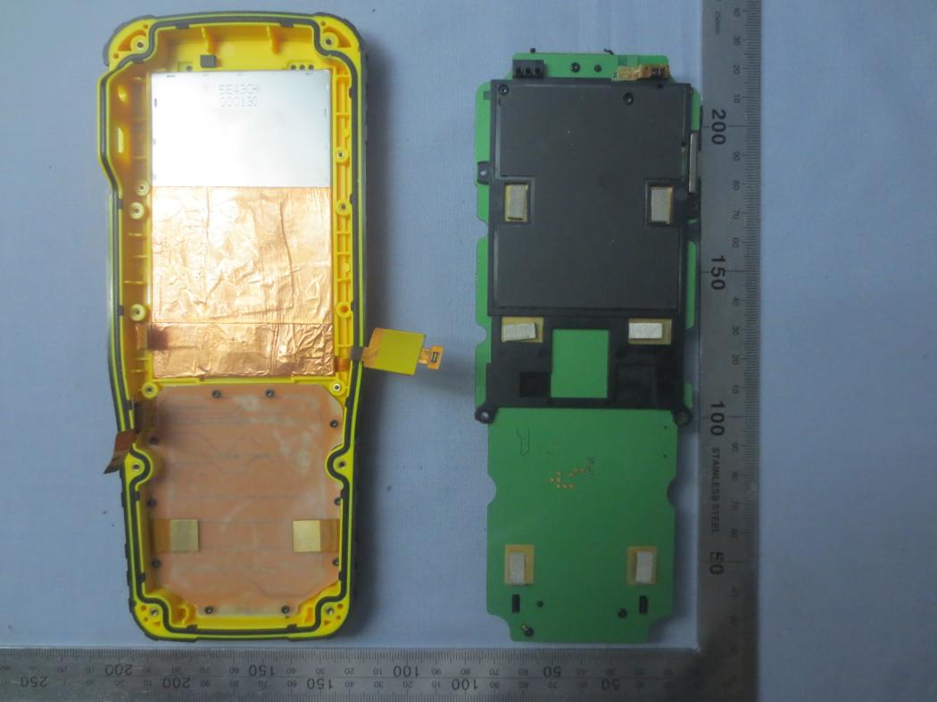 FCC ID SY4-B01006 Internal Photos