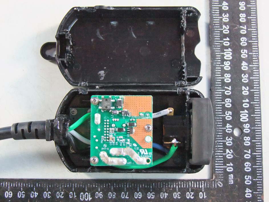 FCC ID U2Z45604B Internal Photos