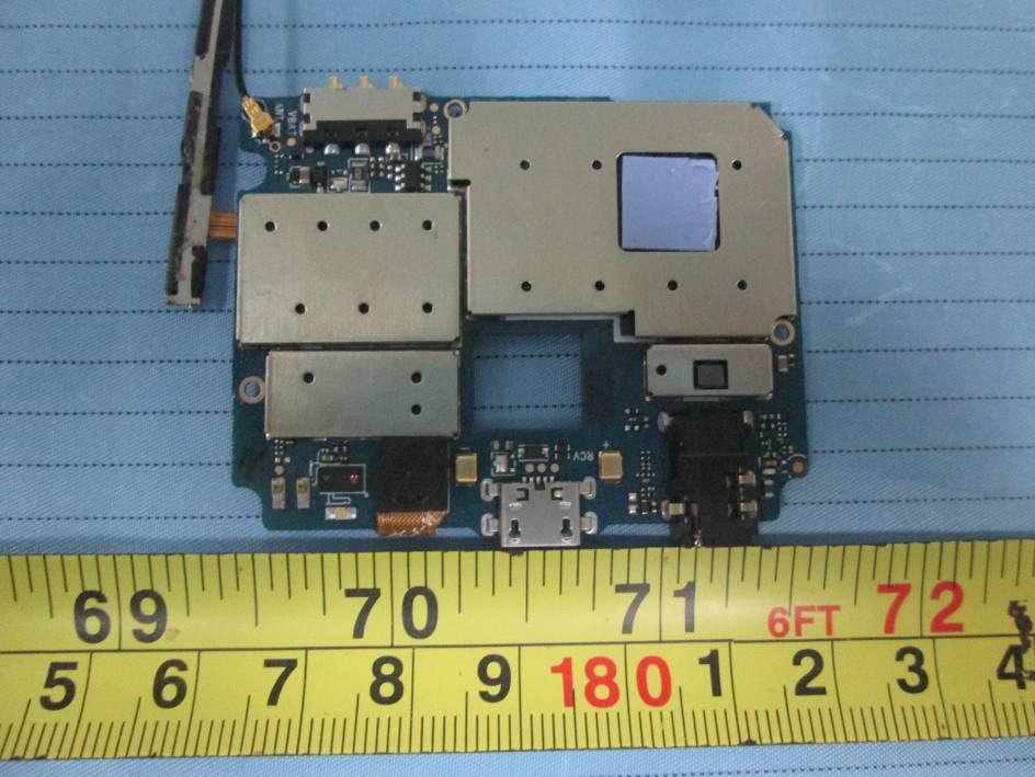 FCC ID UOSAM402 Internal Photos