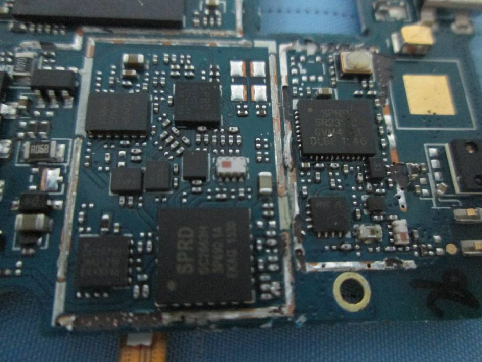FCC ID UOSAM450 Internal Photos