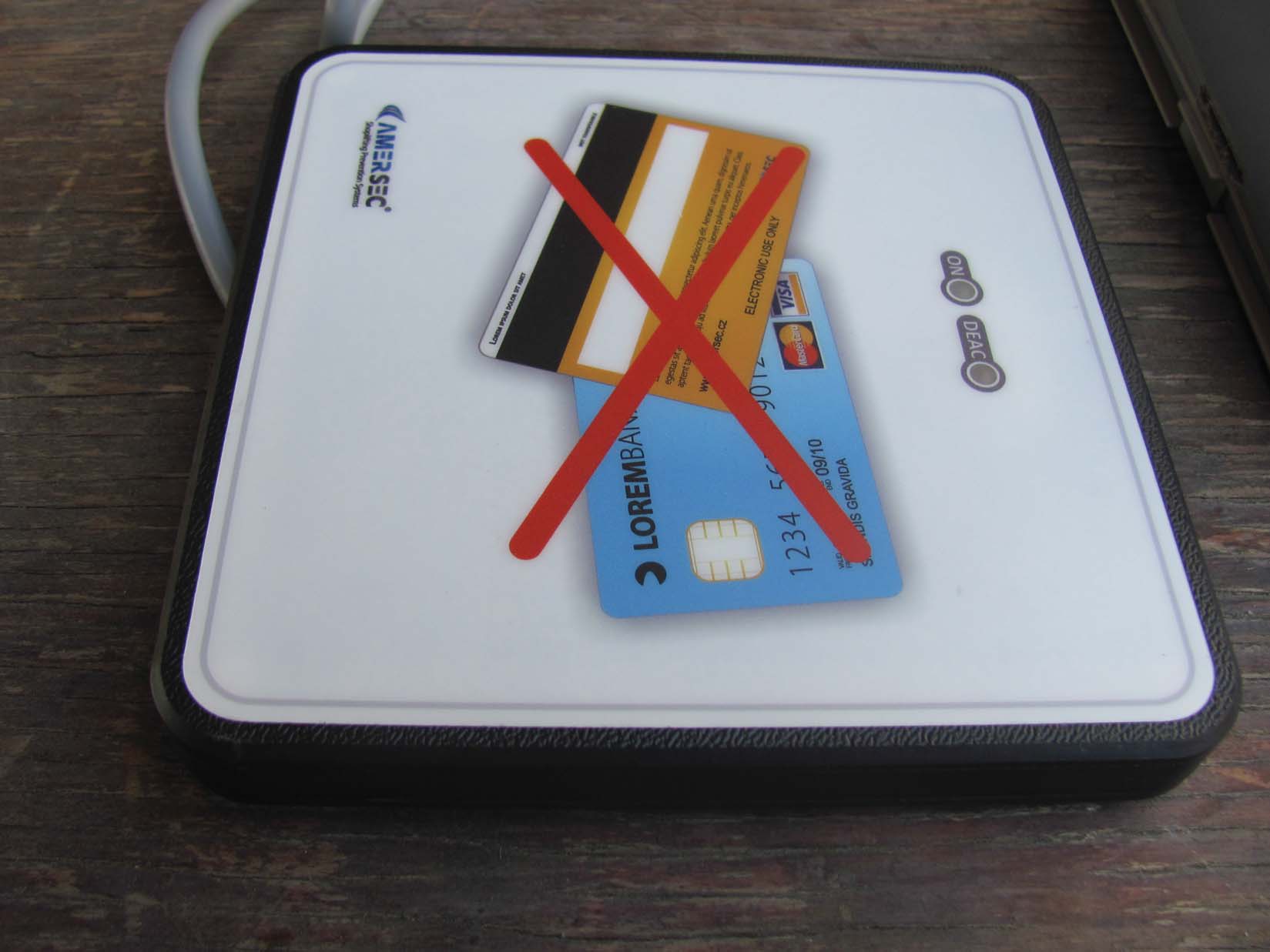 FCC ID UXT-P-ADSC External Photos