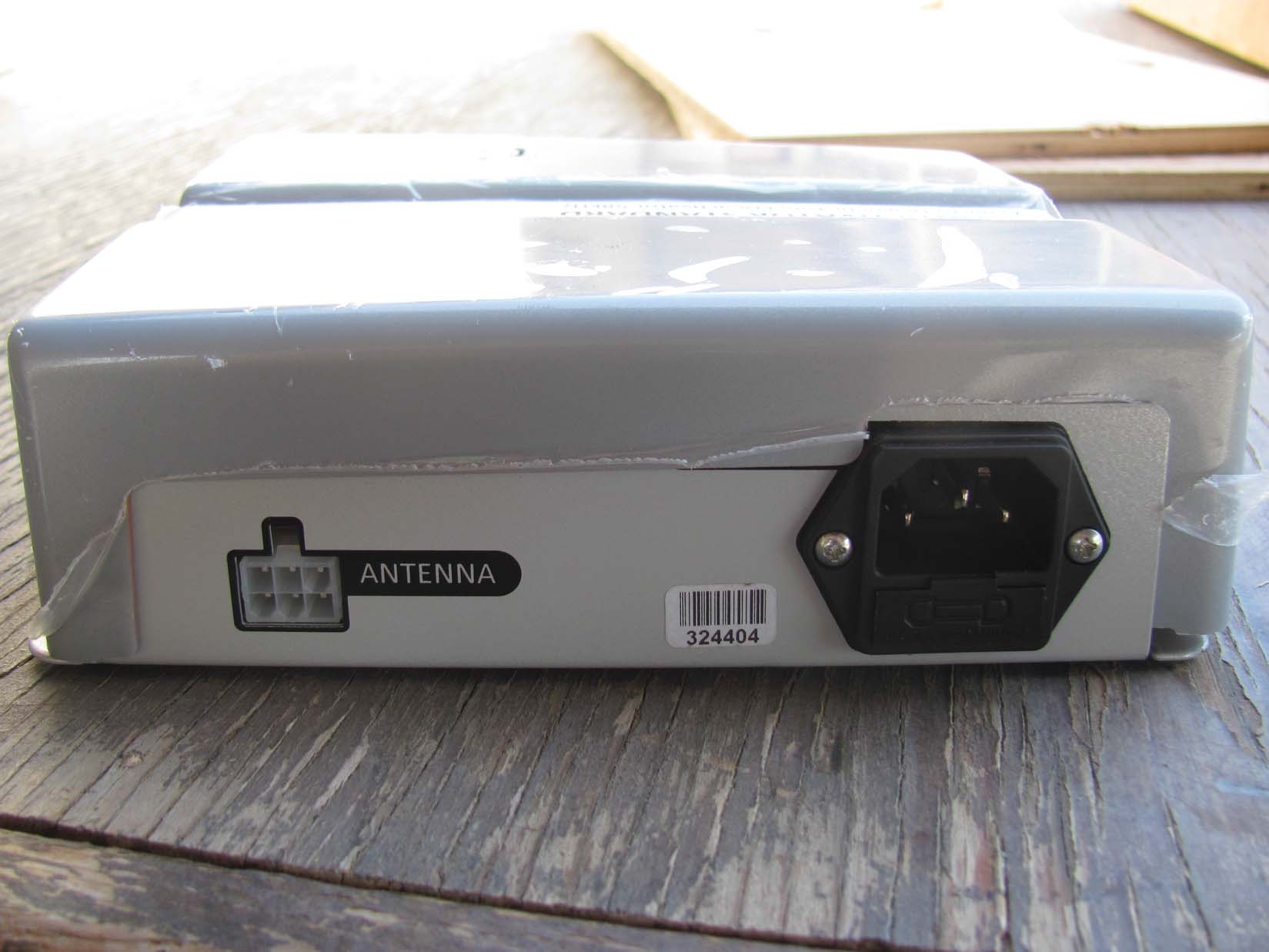 FCC ID UXT-P-ADSC External Photos