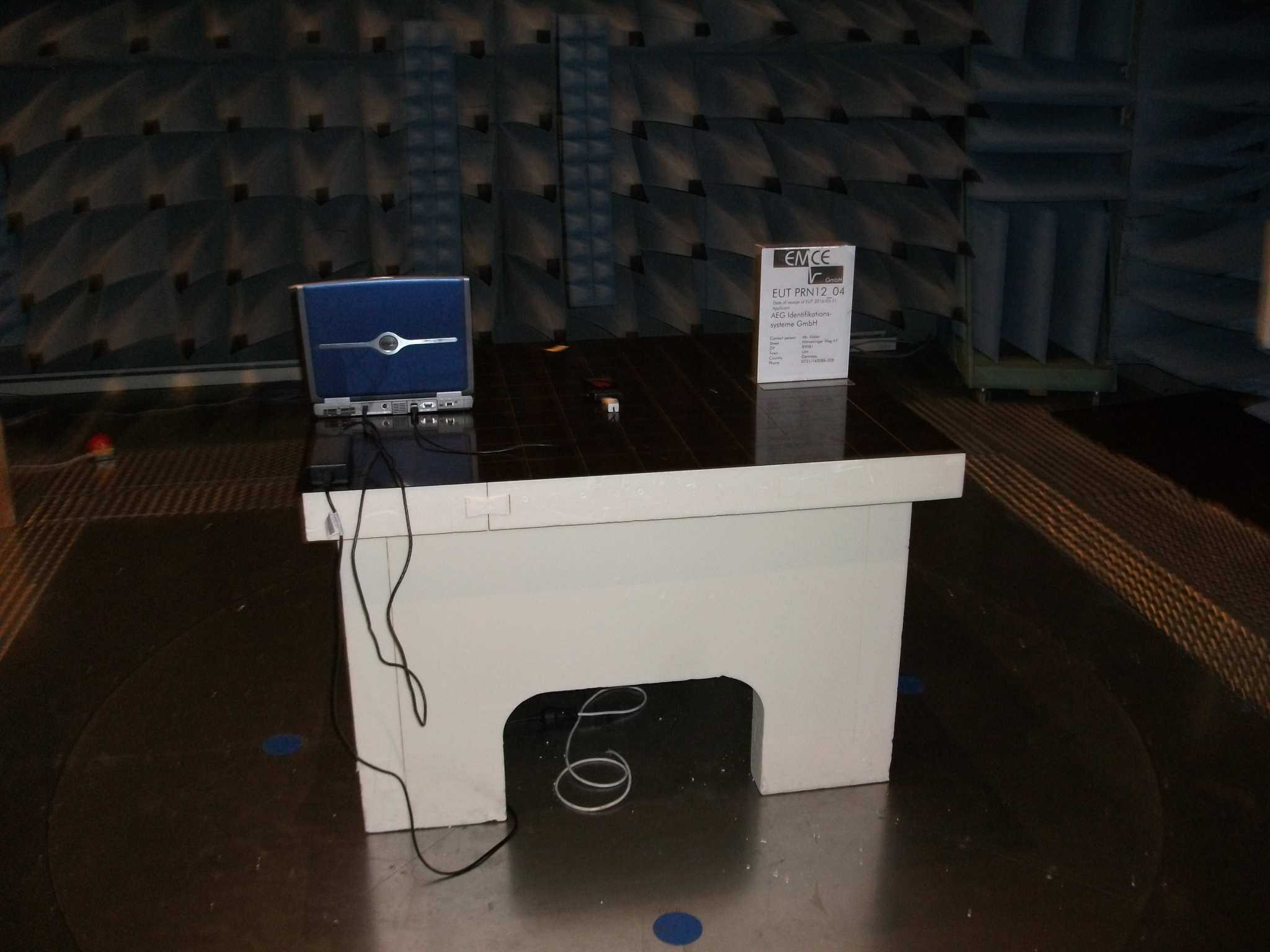 FCC ID V7IURH1LL Test Setup Photos