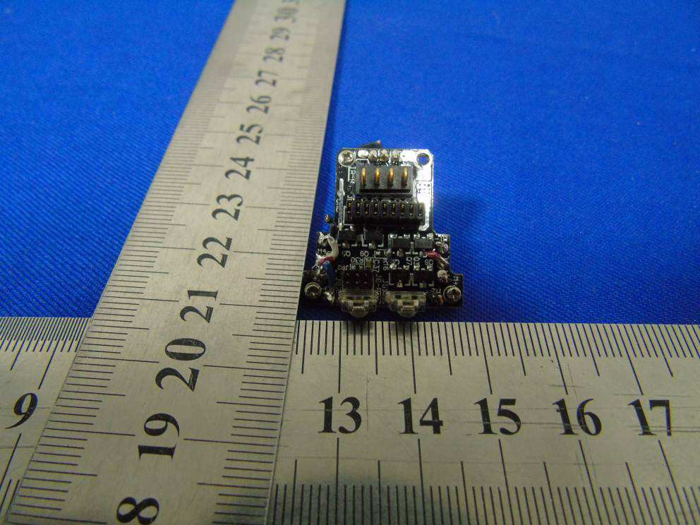 FCC ID VLESW-1983R Internal Photos