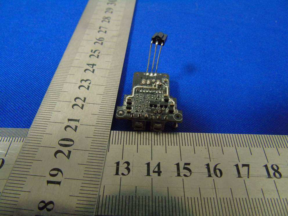 FCC ID VLESW-1983R Internal Photos
