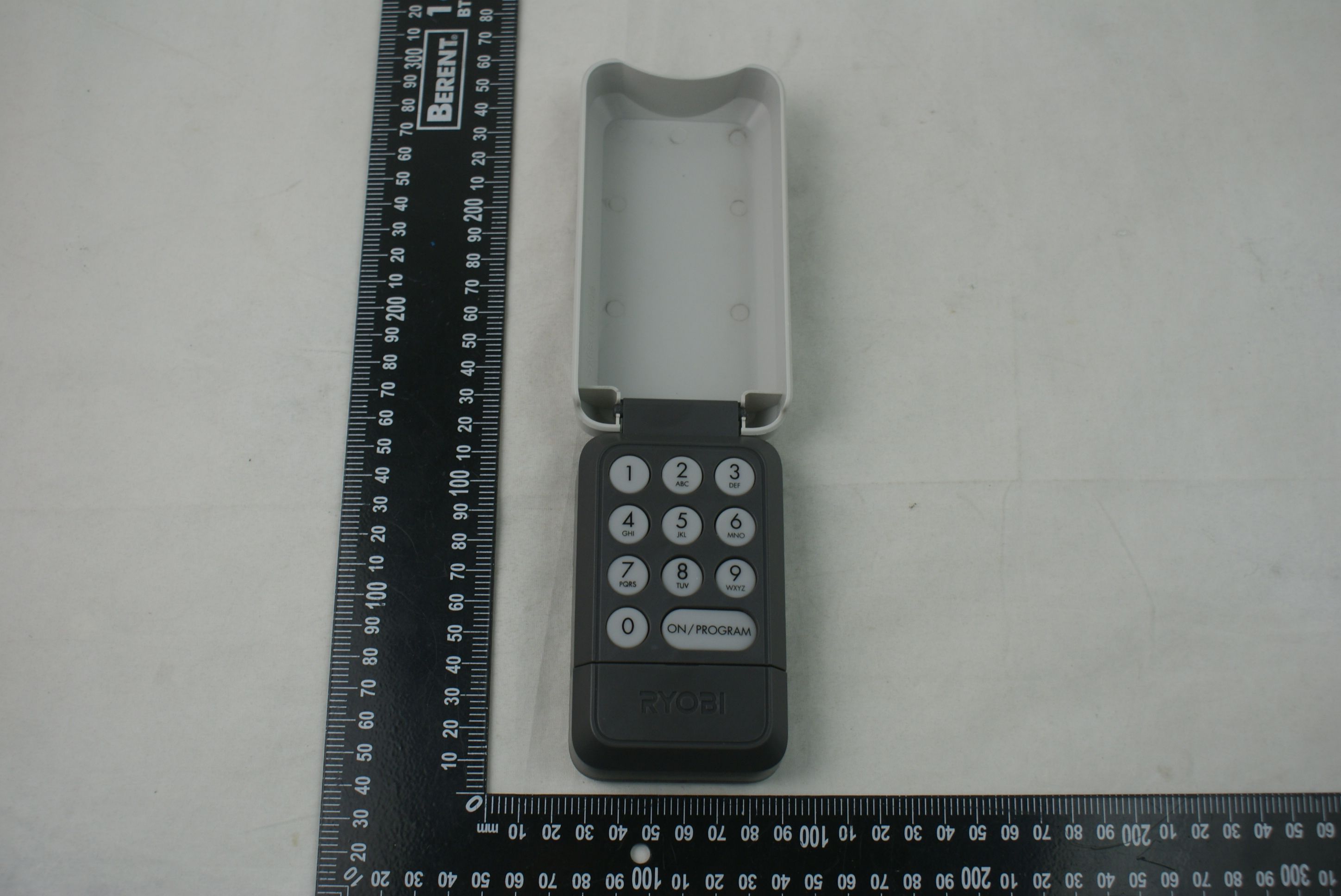 FCC ID VMZGDA300 External Photos