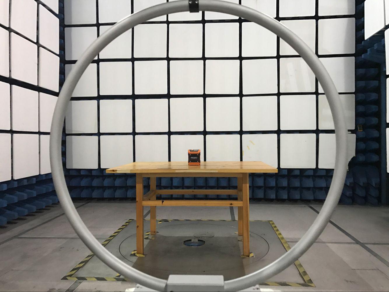 FCC ID VMZR84086 Test Setup Photos