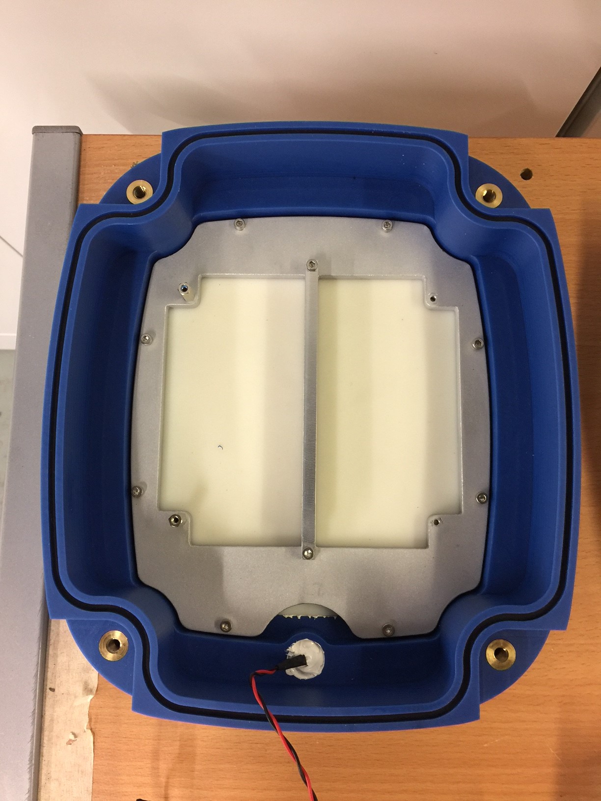 FCC ID VYMVALIDATOR Internal Photos