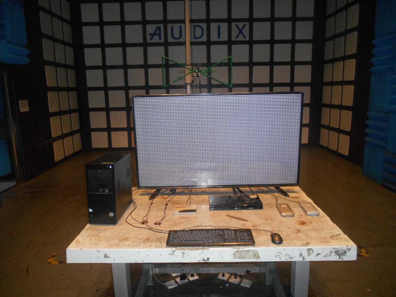 FCC ID W9HLCDF0107 Test Setup Photos