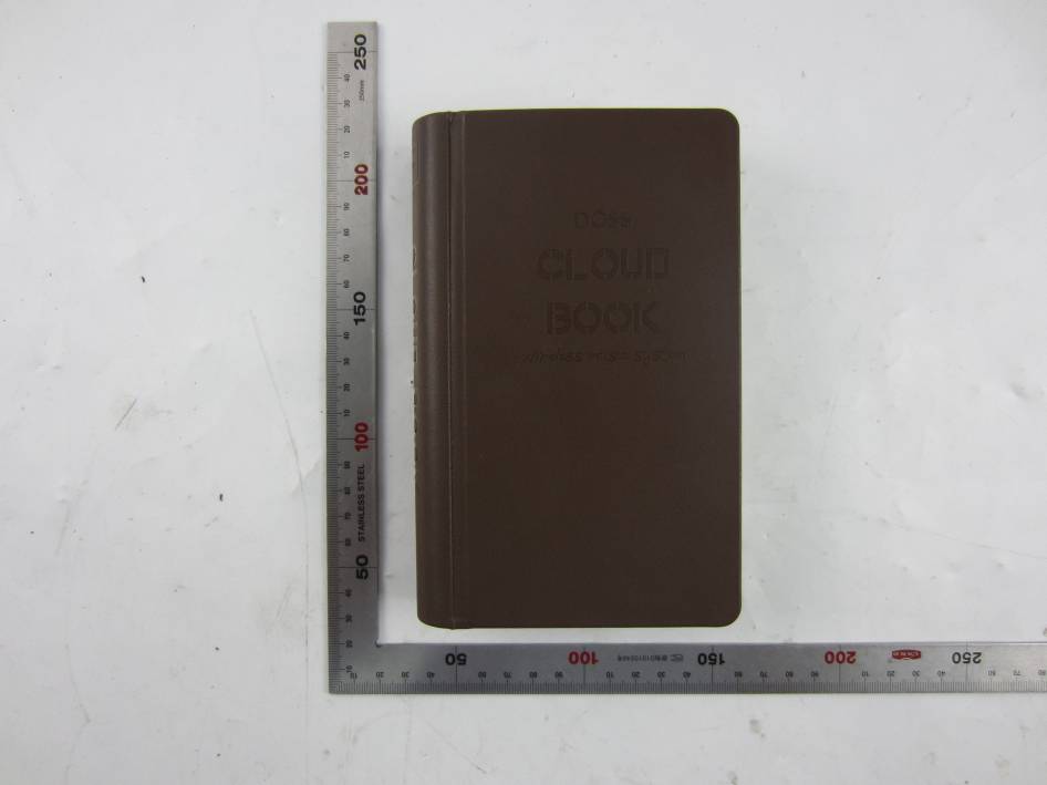 FCC ID WC2-CLOUDBOOK External Photos