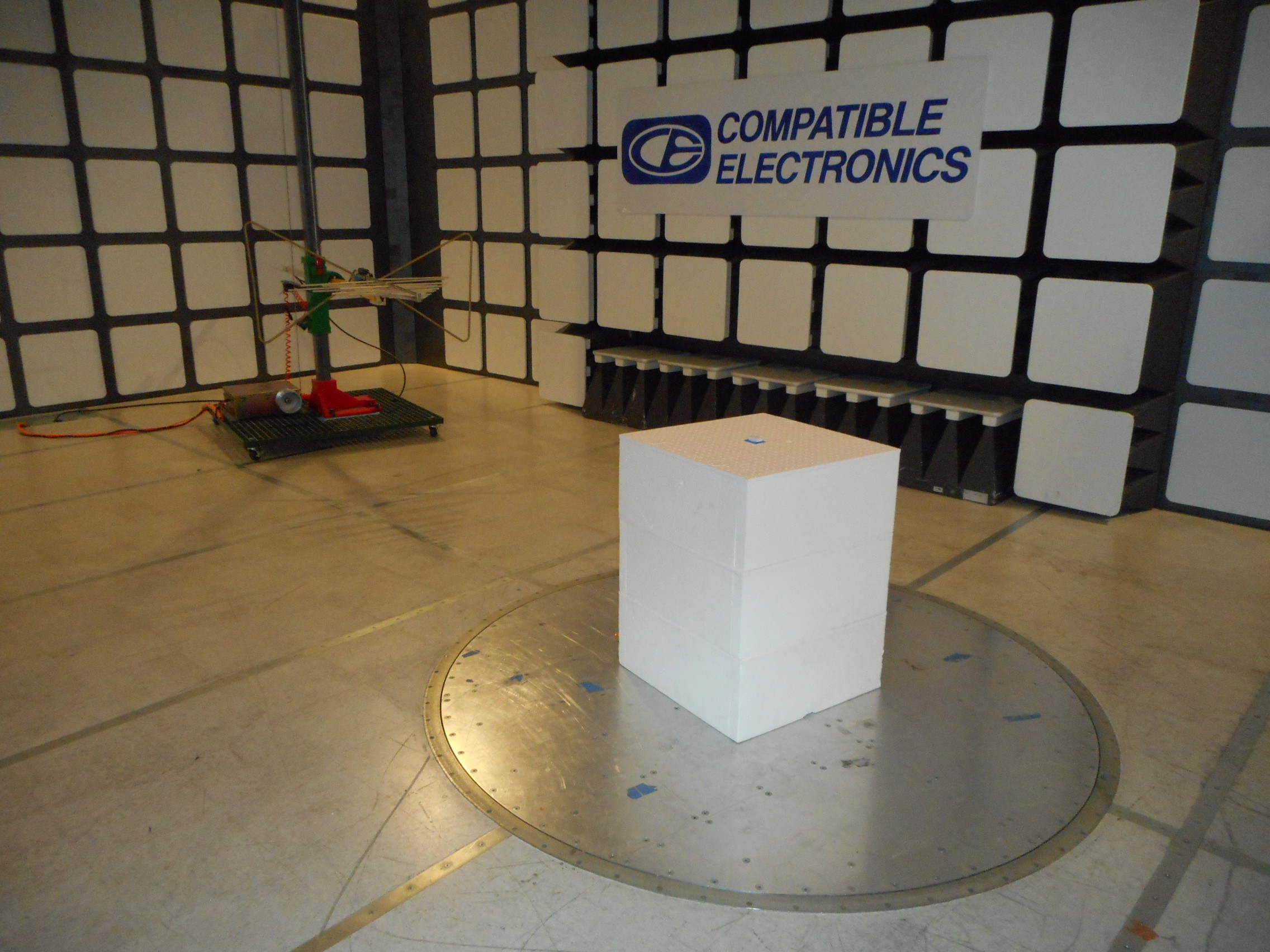 FCC ID WDQ-F1345 Test Setup Photos