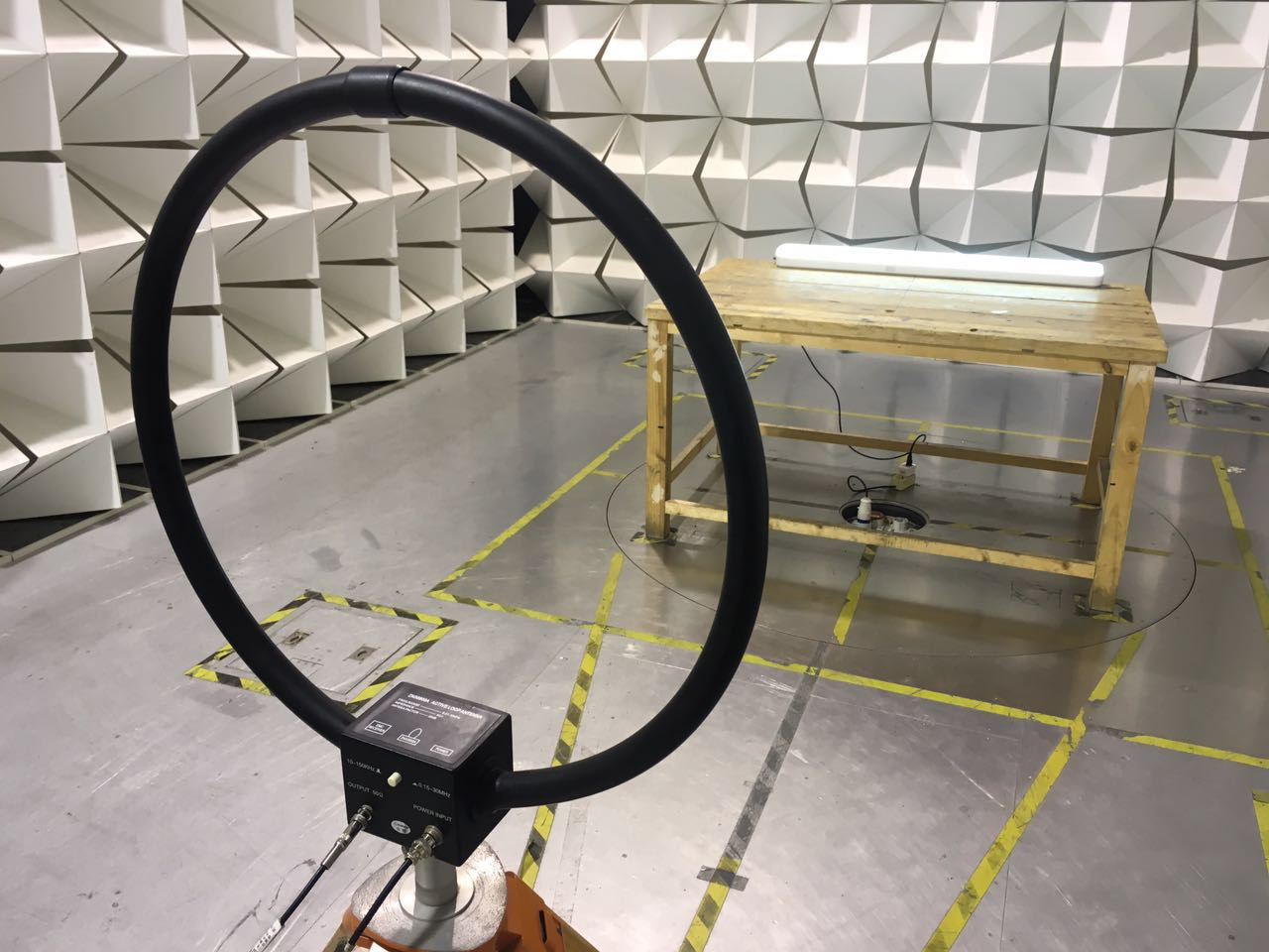 FCC ID WUI-LM55973 Test Setup Photos