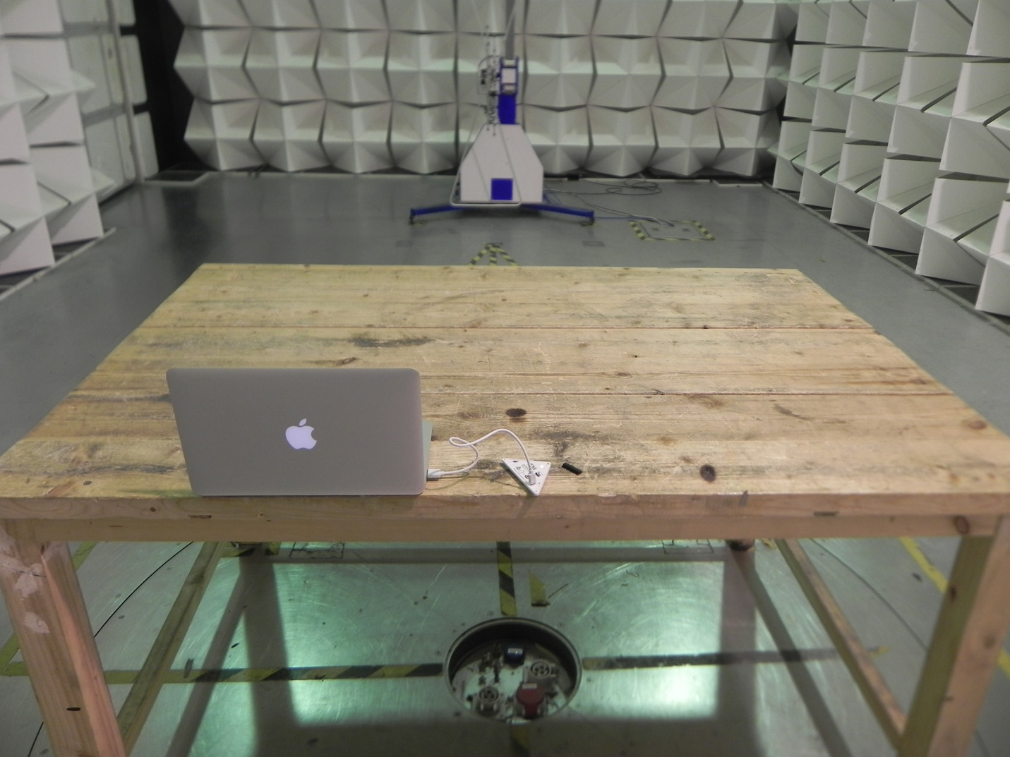 FCC ID XBAFT112-D Test Setup Photos
