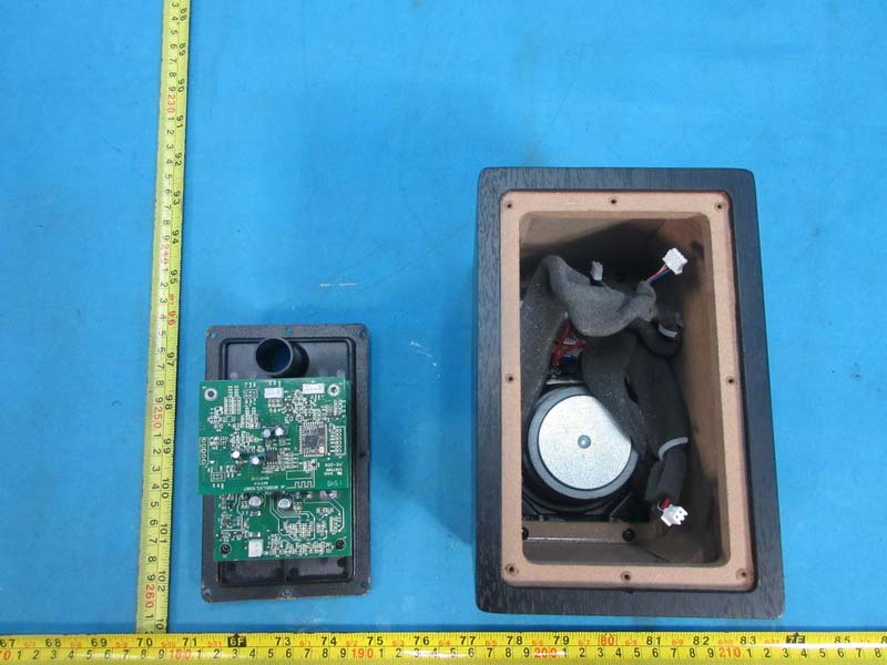 FCC ID XEG-VLS3BT Internal Photos