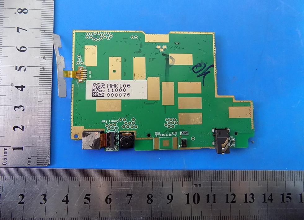 FCC ID XMF-MID6901 Internal Photos