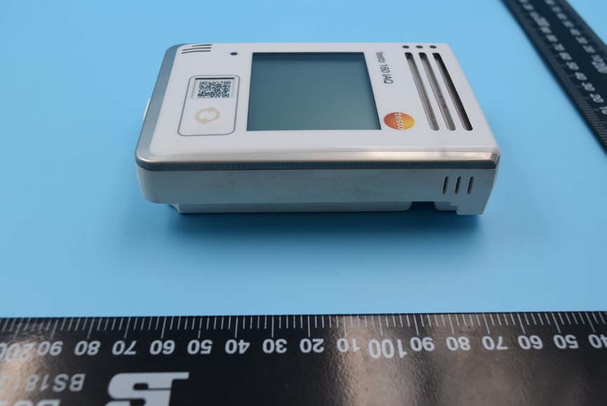 FCC ID XQW-FBTPR5002 ID Label Location Info