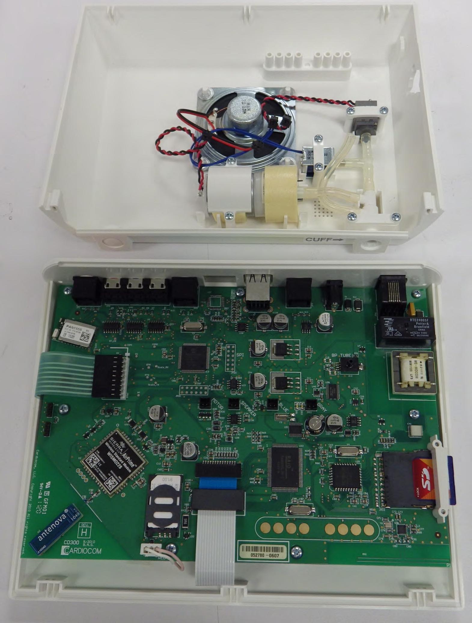 FCC ID XTQ-CD310 Internal Photos