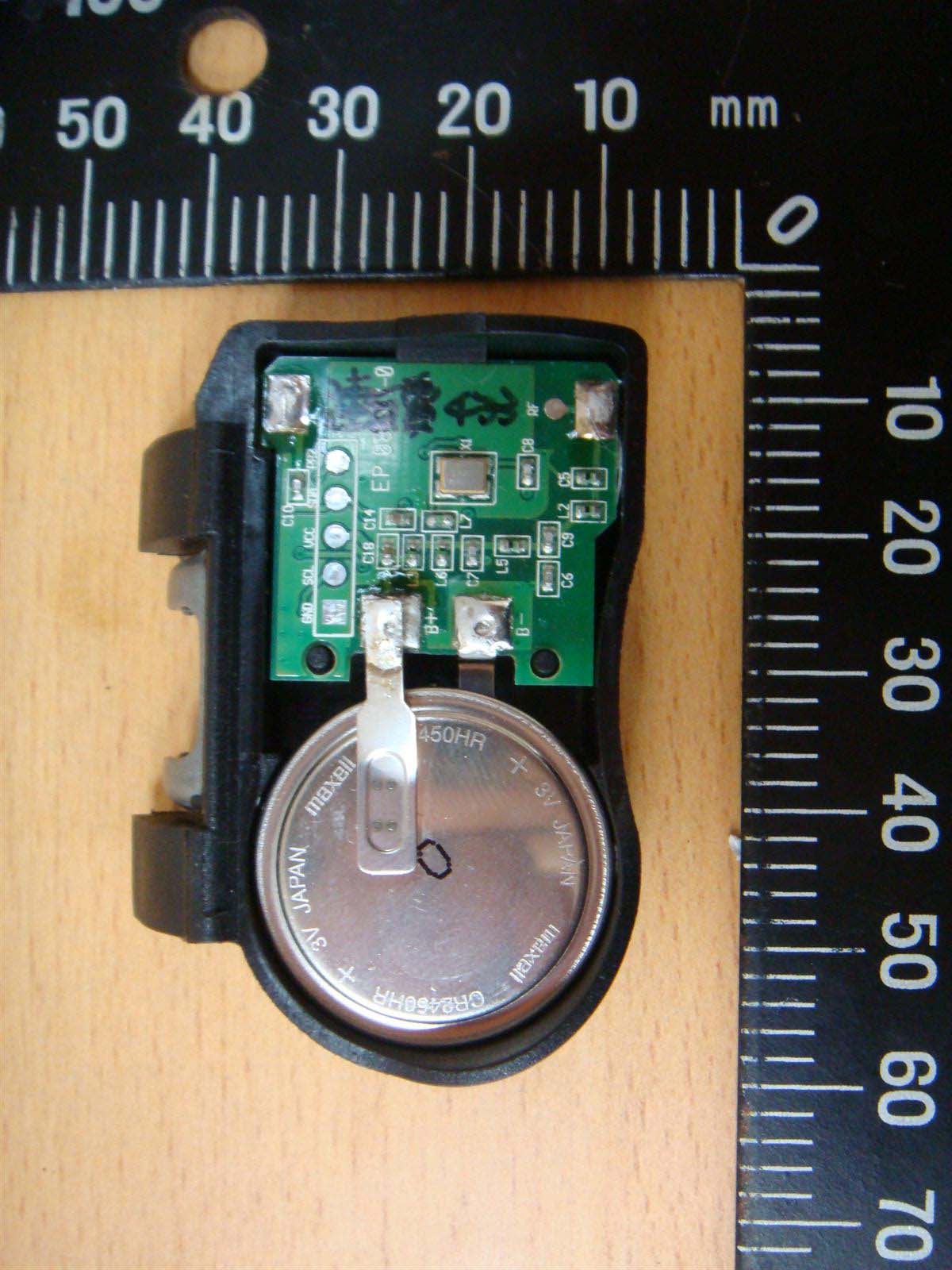 FCC ID XVBM2F01 Internal Photos