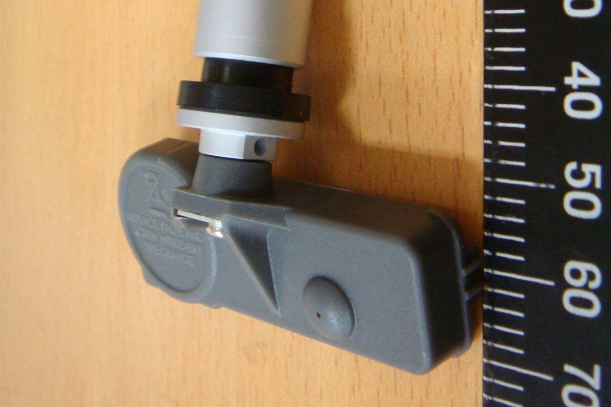 FCC ID XVBU1F02 External Photos
