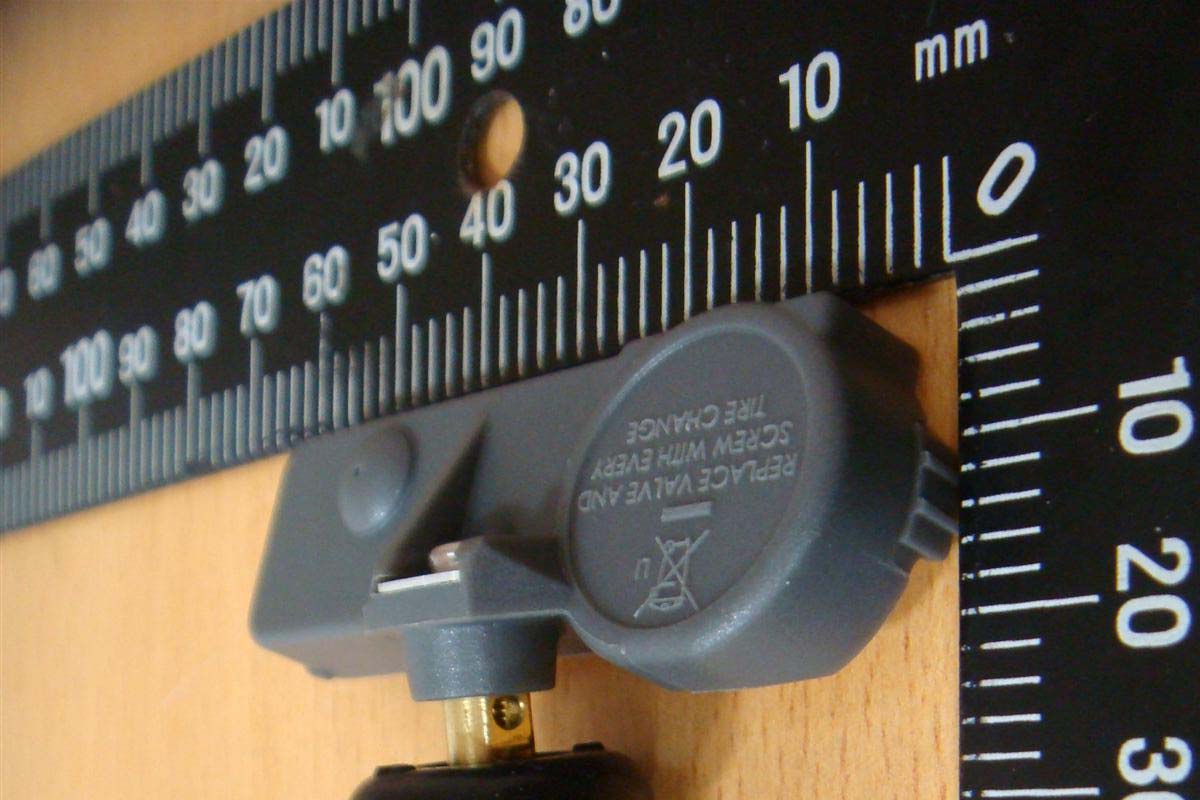 FCC ID XVBU1F02 External Photos
