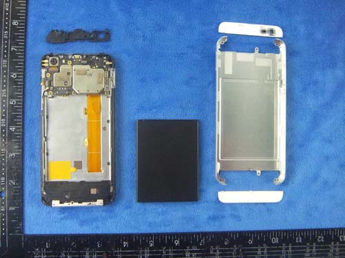 FCC ID YHLBLUGRANDX Internal Photos