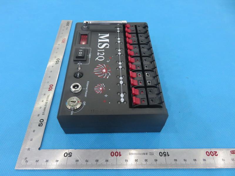 FCC ID YMURF12A External Photos