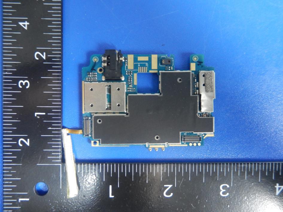 FCC ID YPVITALCOMA1 Internal Photos