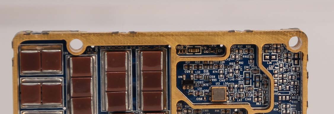 FCC ID YT5XP-TR Internal Photos