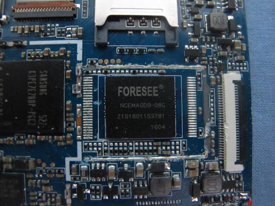FCC ID ZC4T7X Internal Photos