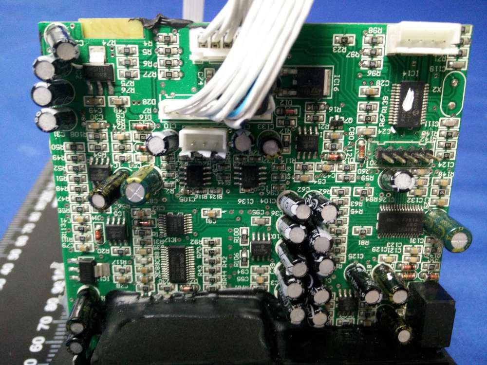FCC ID ZXZWF60PA Internal Photos