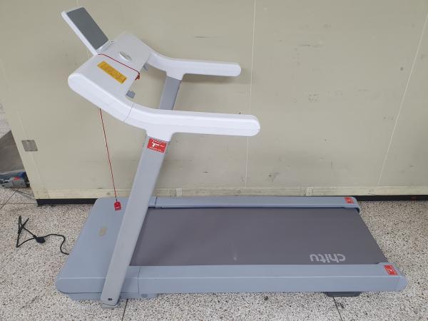 Electric Exercise Equipment (Treadmill) (ELECTRIC TREADMILL) Product photo