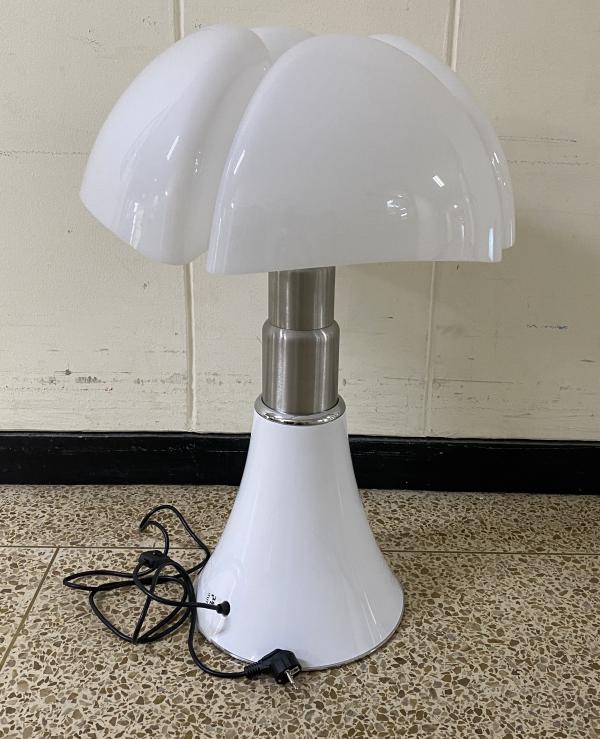Electric Stand Product photo