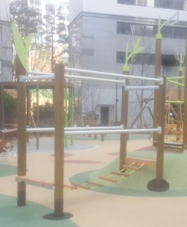 Children's play equipment Product photo