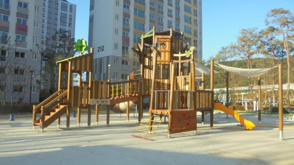 Children's play equipment Product photo