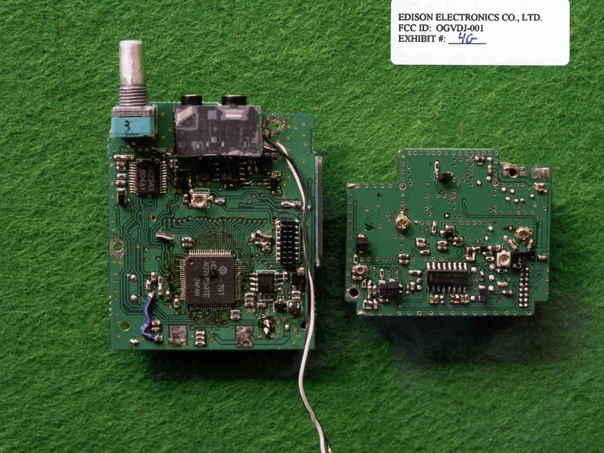 INTERNAL SOLDER SIDE WITH TUNTER SOLDER SIDE IN VIEW