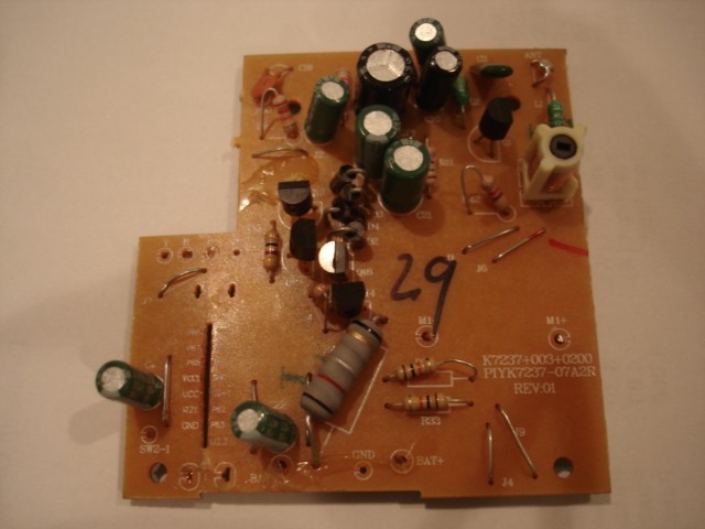 INTERNAL PHOTOS 1 OF 4