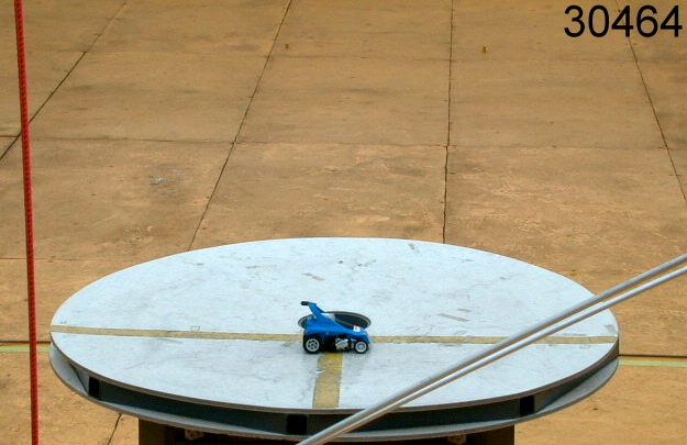 horizontal test setup photo